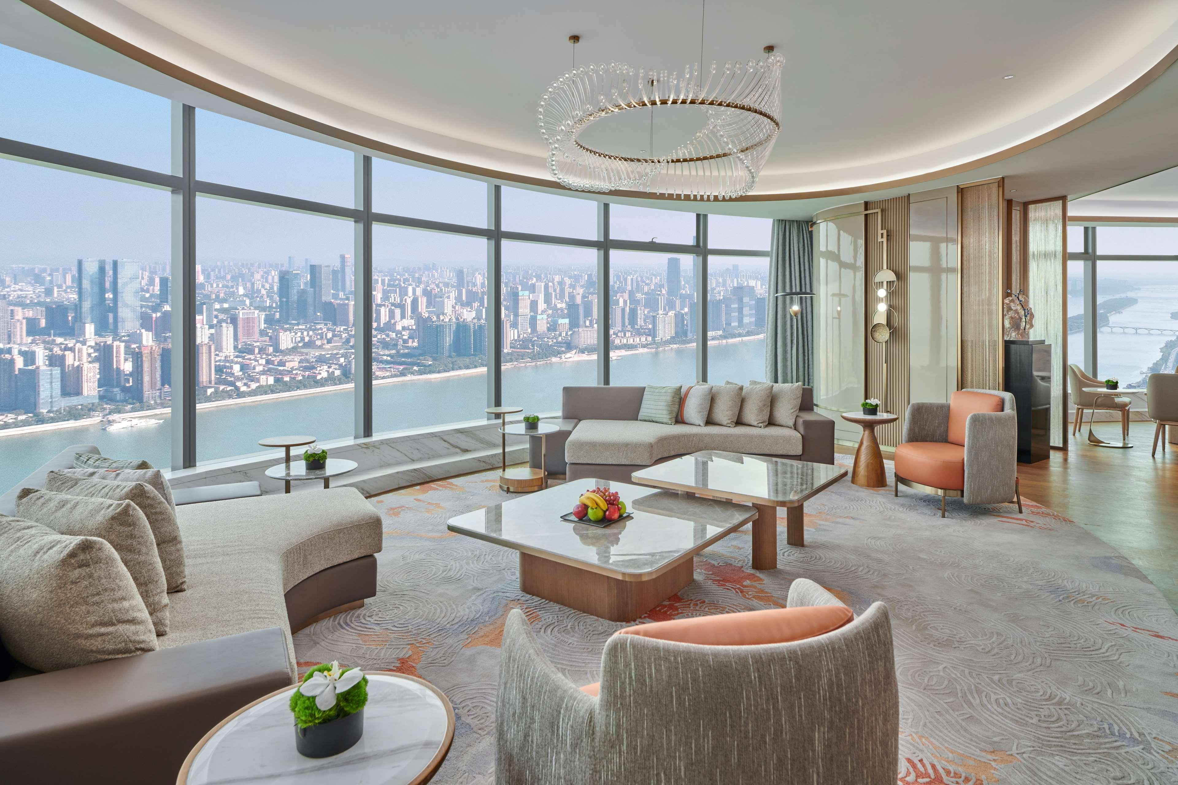 Hilton Changsha Riverside Exterior foto