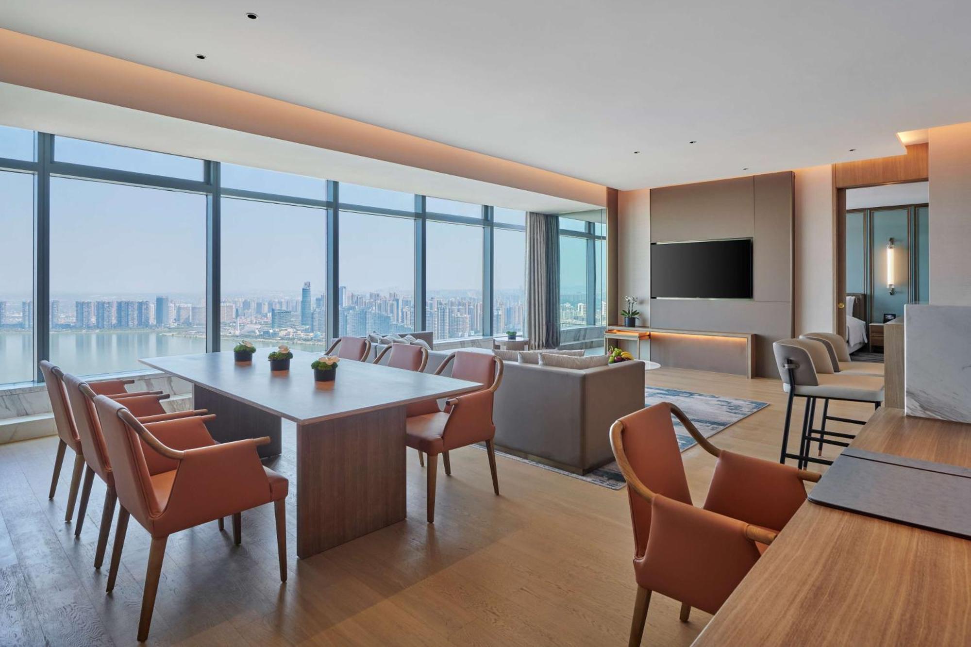 Hilton Changsha Riverside Exterior foto